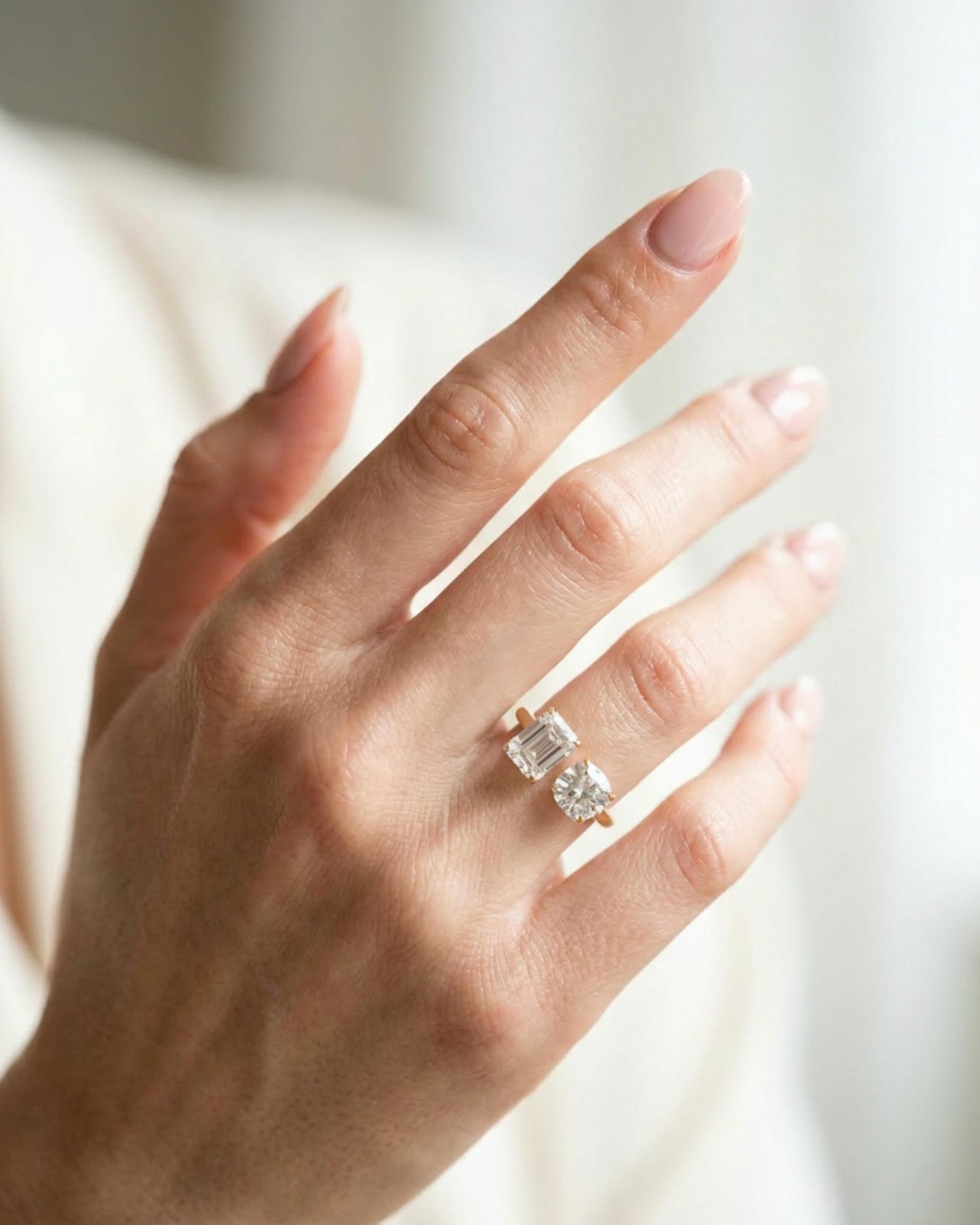 Éloise Emerald & Cushion Toi et Moi Ring