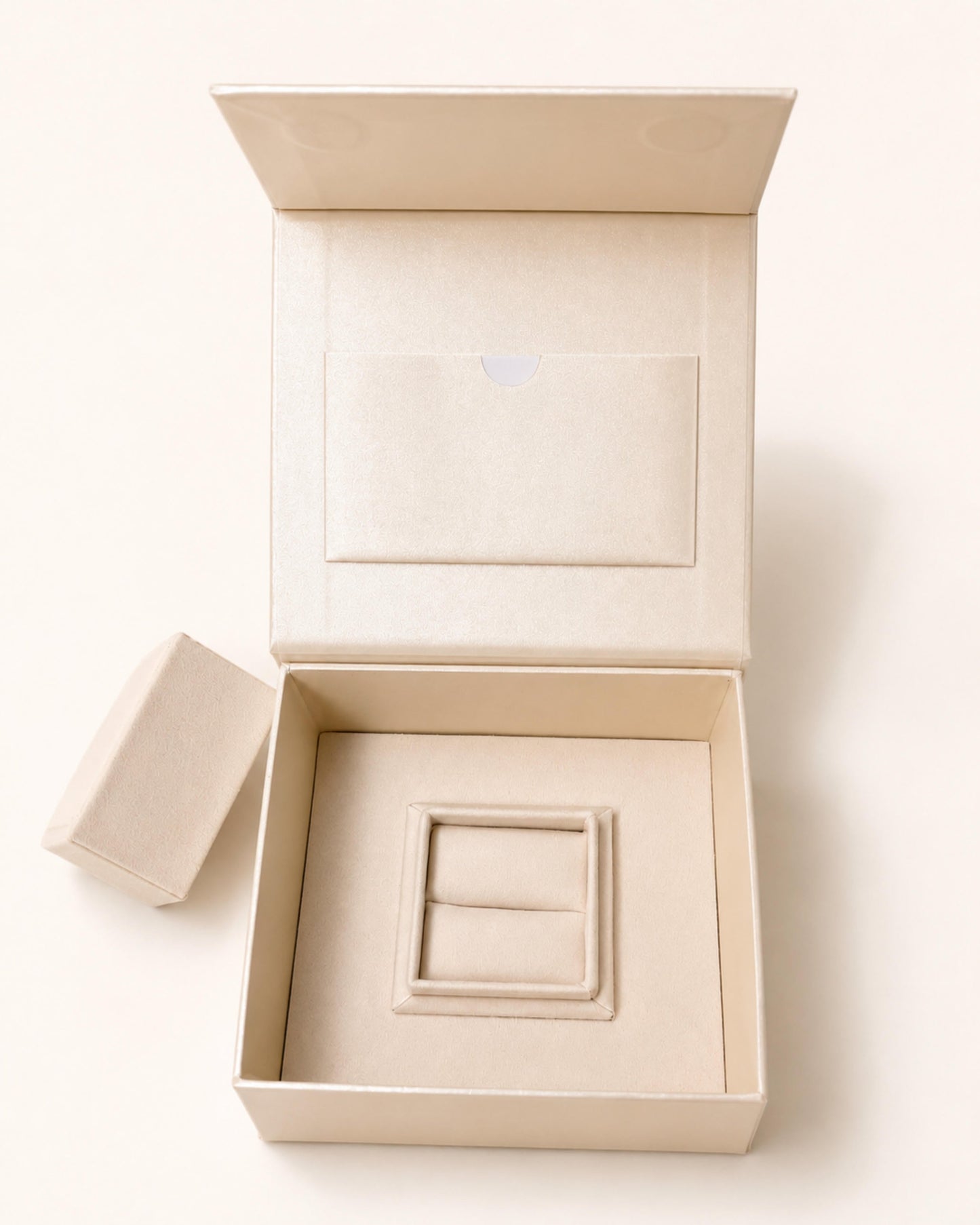 LDA Signature Gift Box