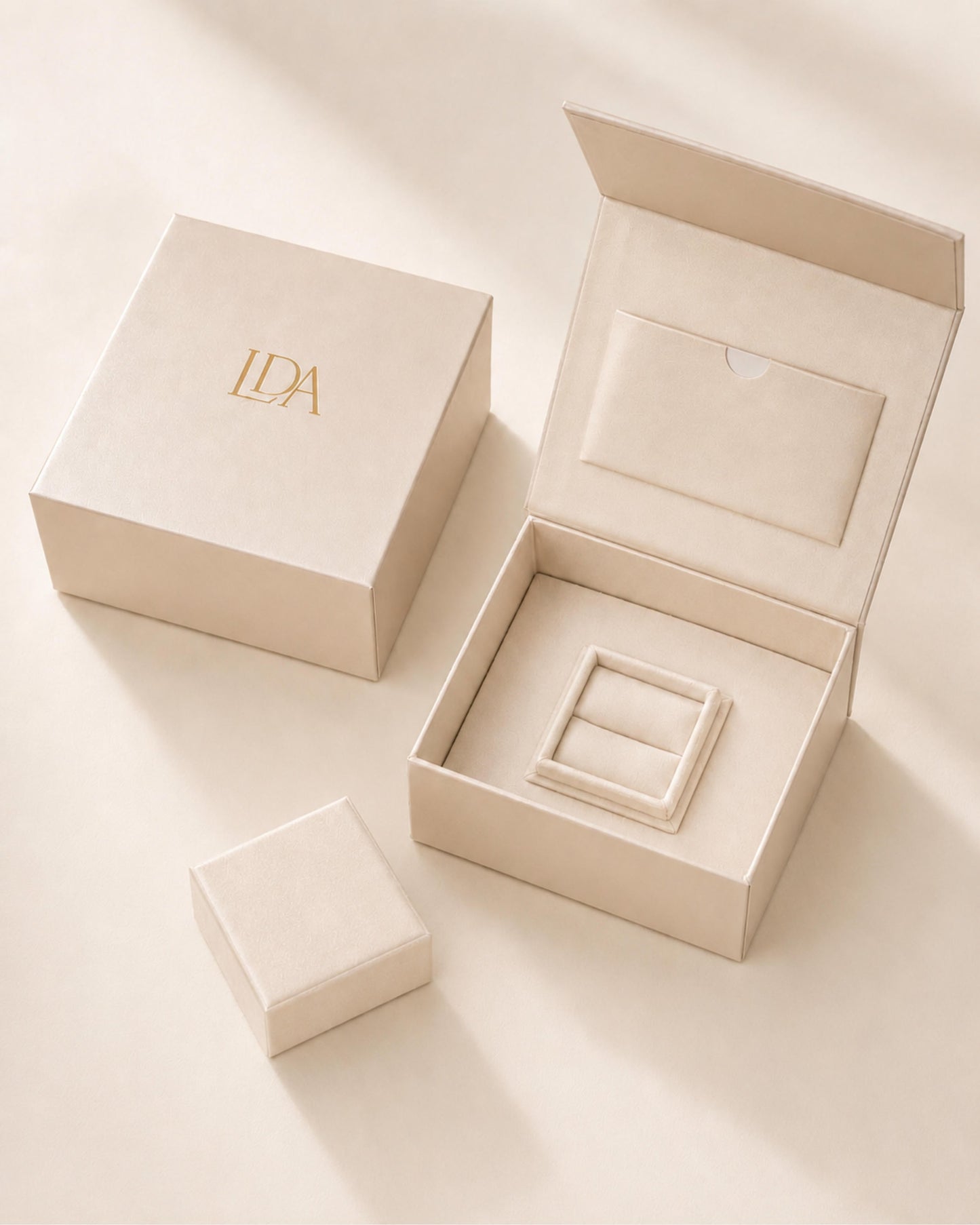LDA Signature Gift Box