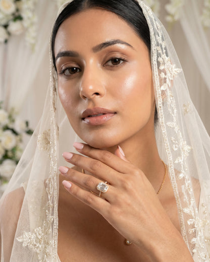 Sera Halo Emerald Pavé Ring