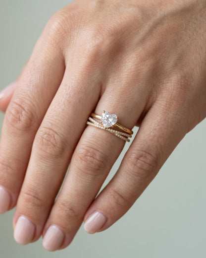 Lune Criss Cross Ring