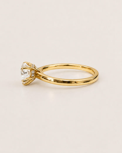 Lumina Solitaire Heart Ring