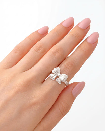 Sweet Bow Ring