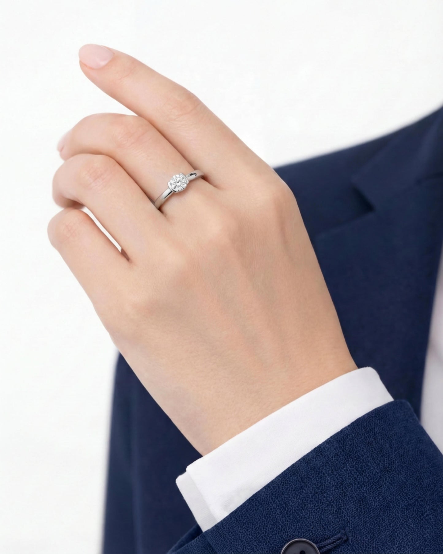 Celeste Round Ring