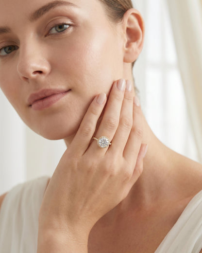 Sera Halo Round Pavé Ring