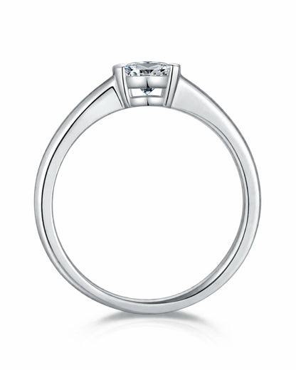 Celeste Oval Ring