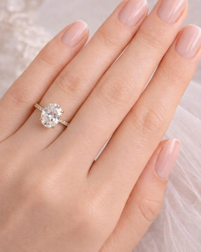 Pavé Lumina Oval Ring