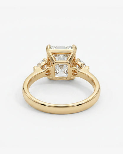 Amour Radiant Three-Stone Ring