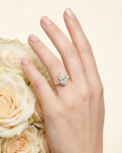 Lumière Trio 3-Stone Pear Ring