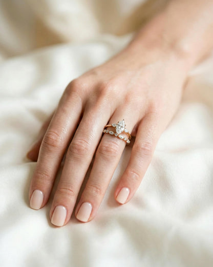 Lune Marquise Three-Stone Bridal Ring Set