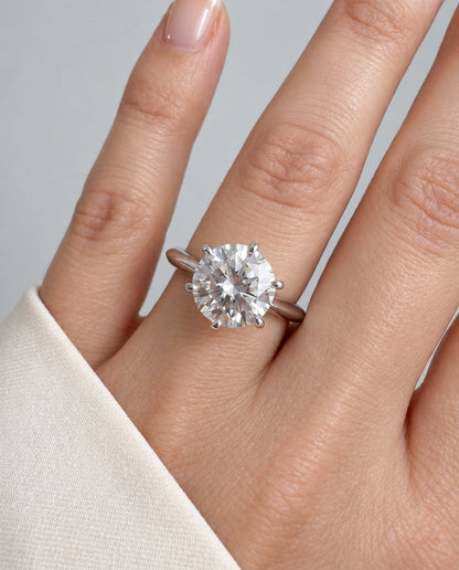 Linea Six-Prong Solitaire Ring