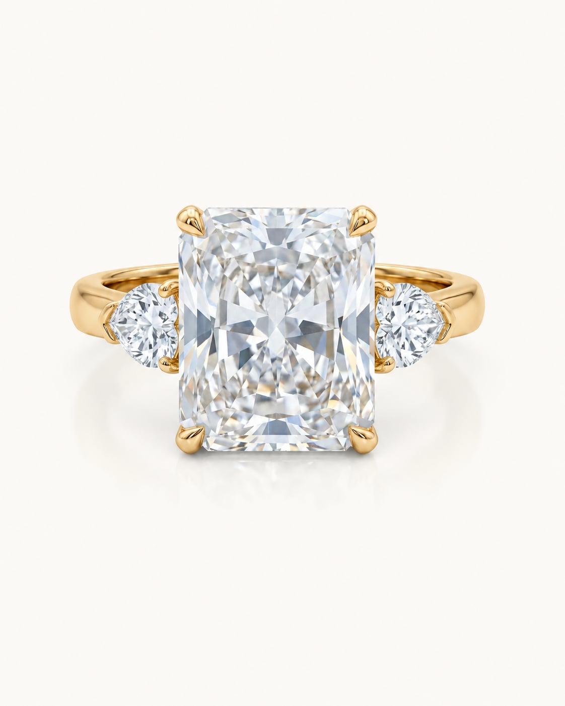 Amour Radiant Three-Stone Ring